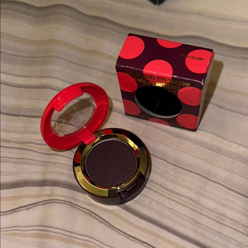 MAC Magic Dust Eyeshadow Dark Lullaby- Rich Burgundy Limited Edition New in Box
